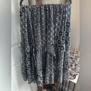 Women’s skirt